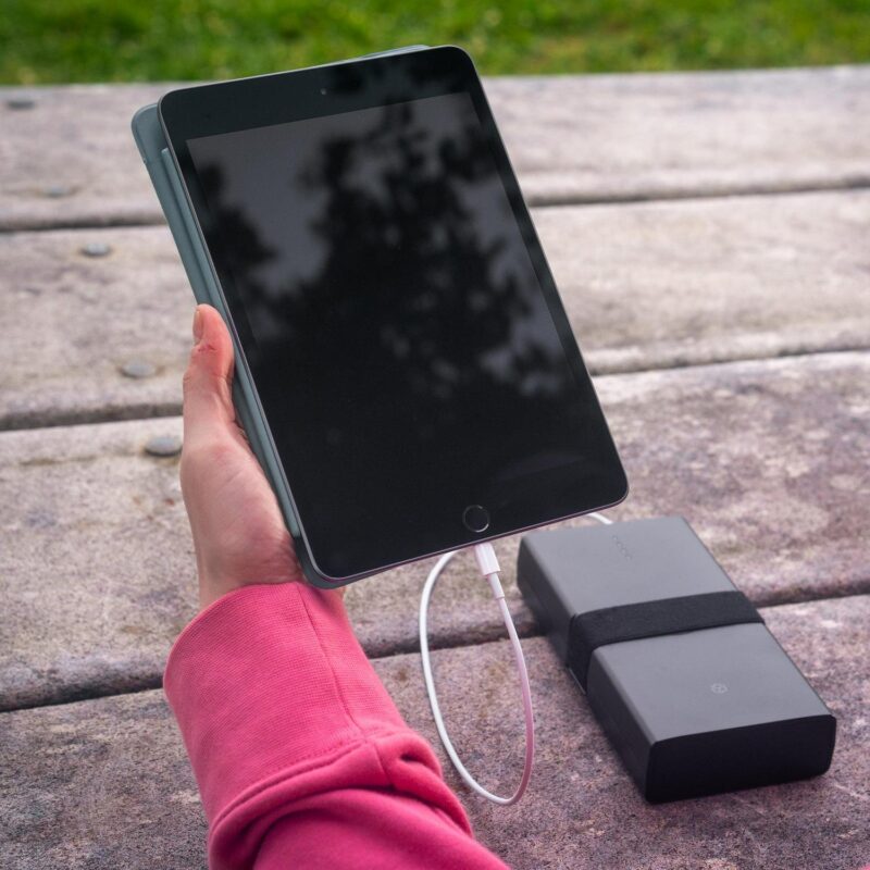 YADA Power Bank Pro, 60W USB-C, Car Battery Jump Starter, 10W Wireless Charger, 18W USB-A, 10000mAH. - Image 12