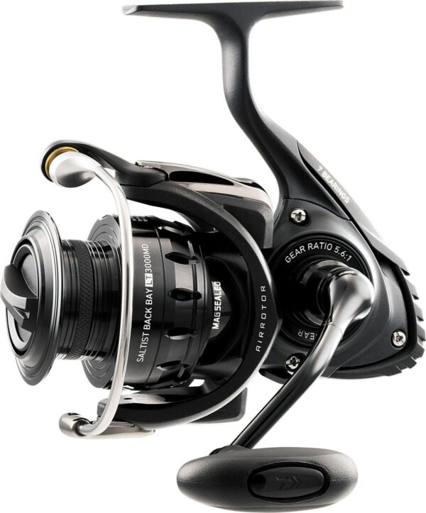 Daiwa Saltist Back Bay Spinning Reel