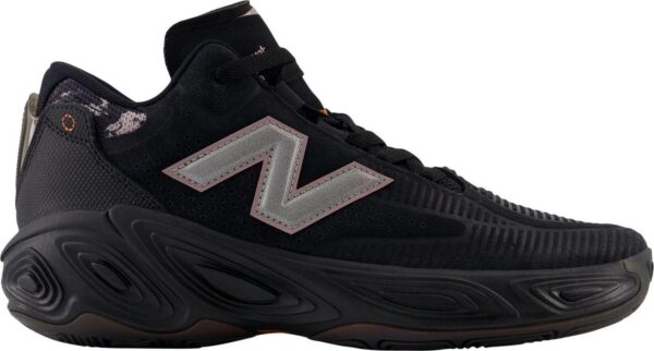 New Balance Fresh Foam BB v2 Basketball Shoes