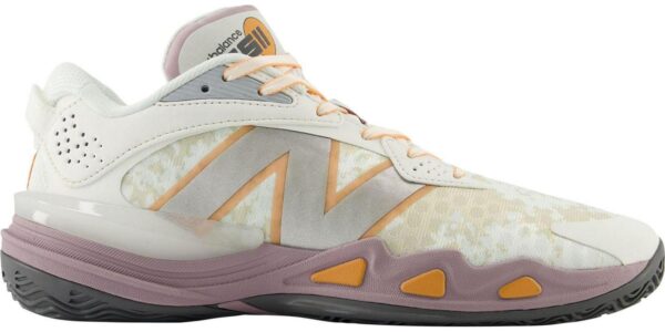 New Balance Hesi Low V2 Basketball Shoes