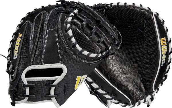 Wilson 33.5'' M1D A2000 SuperSkin Series Catcher's Mitt w/ Spin Control