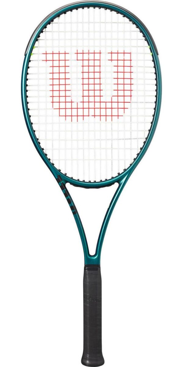 Wilson Blade 98 18x20 V9 Tennis Racquet