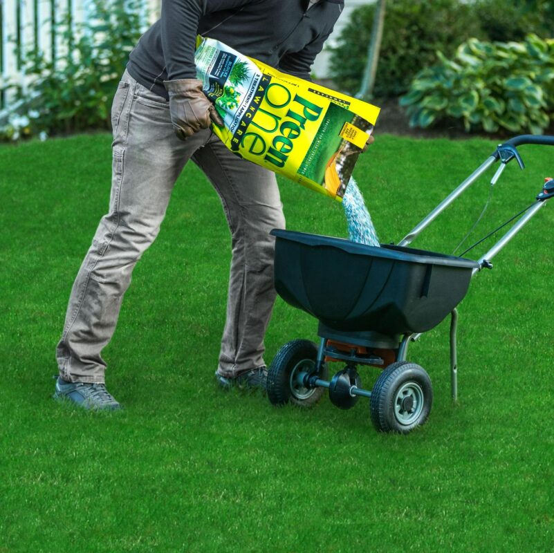 Preen One Lawncare - 36 lb. Bag - Covers 10,000 Sq. ft. - Image 4