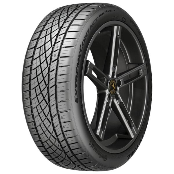 Continental ExtremeContact DWS06 PLUS UHP All Season 255/45ZR20 105Y XL Passenger Tire
