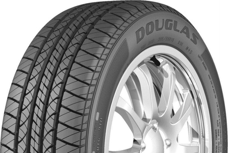 Douglas Touring A/S 225/50R18 95V All-Season Tire - Image 3