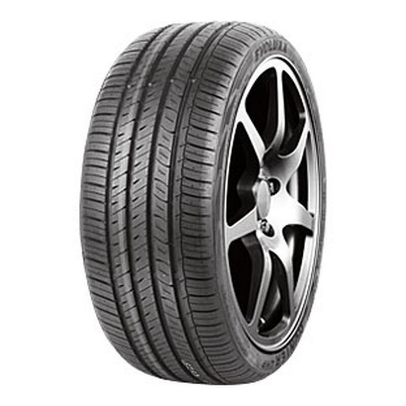 Evoluxx Capricorn UHP UHP 235/45R20 100W XL Passenger Tire