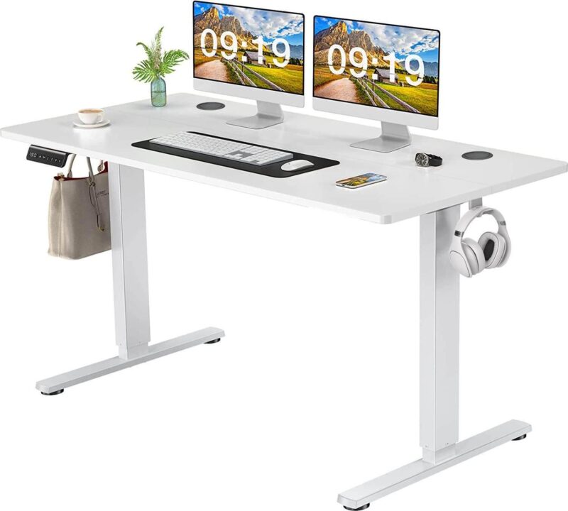 Flynama 55.12-in White Modern/Contemporary Computer desk