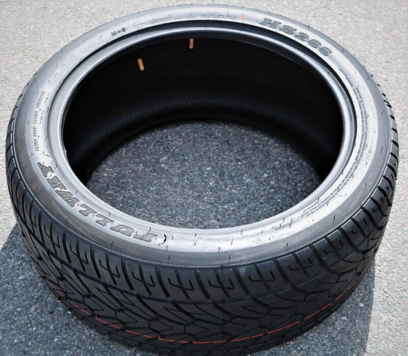 Fullway HS266 285/45R22 114V XL A/S Performance Tire - Image 3