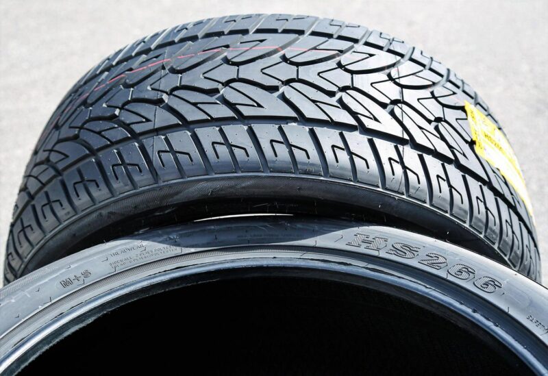 Fullway HS266 285/45R22 114V XL A/S Performance Tire - Image 5