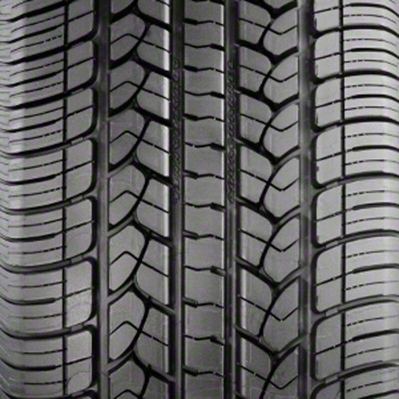 Goodyear Assurance CS Fuel Max All Season 255/65R18 111T SUV/Crossover Tire - Image 4