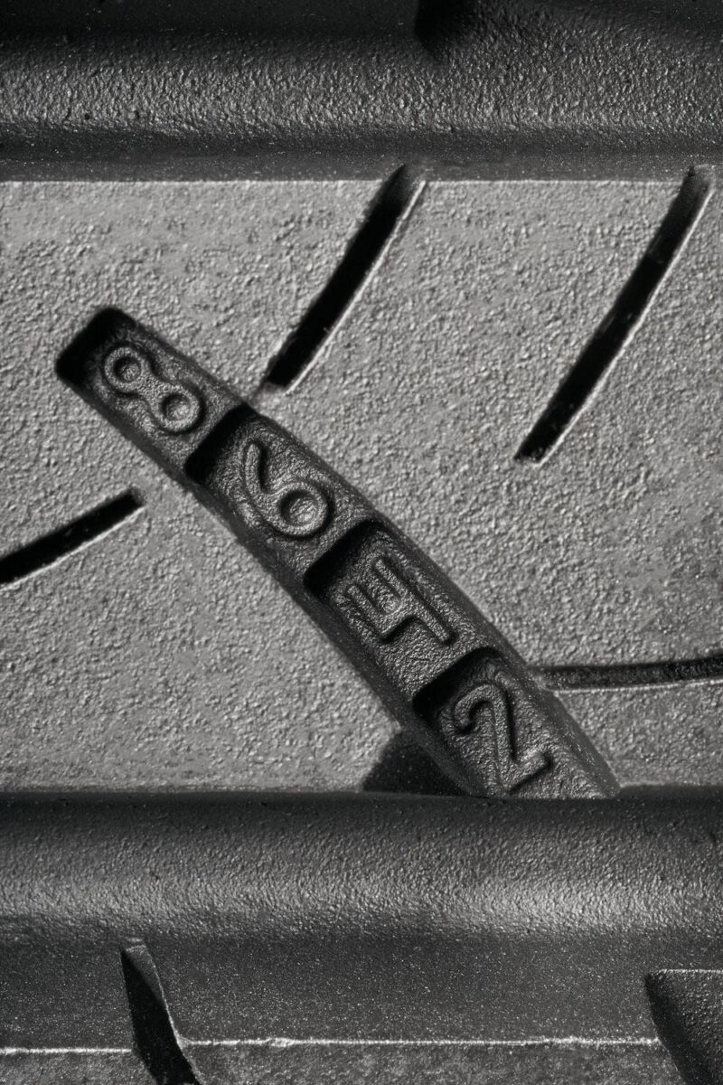 Goodyear Assurance Outlast 245/60R18 105H All-Season Tire - Image 2