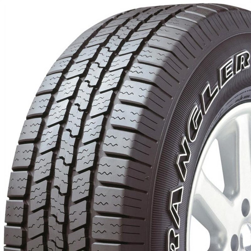 Goodyear Wrangler SR-A 275/60R20 114 S Tire - Image 3