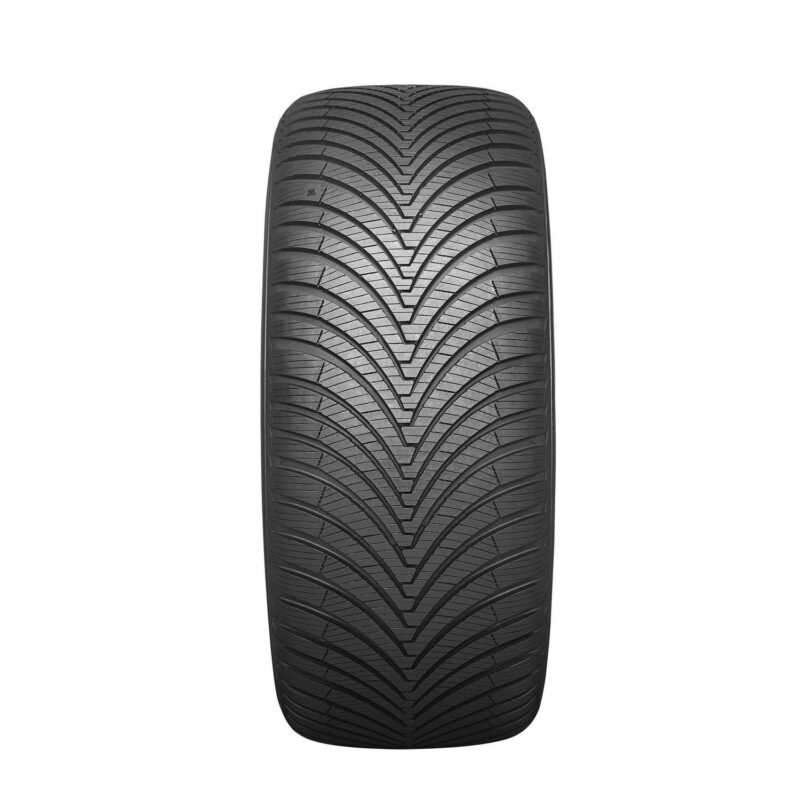 Kumho Solus HA32 All Weather 245/60R18 109V XL Passenger Tire - Image 3