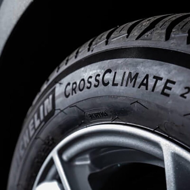 Michelin CrossClimate2 All-Season 225/65R17 102H Tire - Image 8
