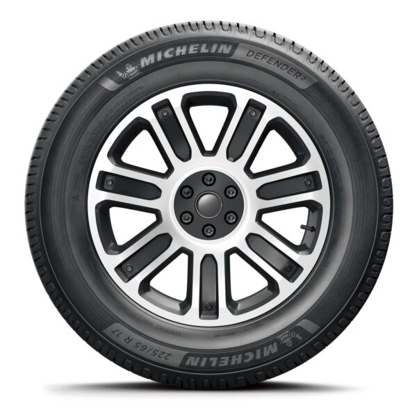 Michelin Defender 2 22f591376bde8d78665af85f2407d345