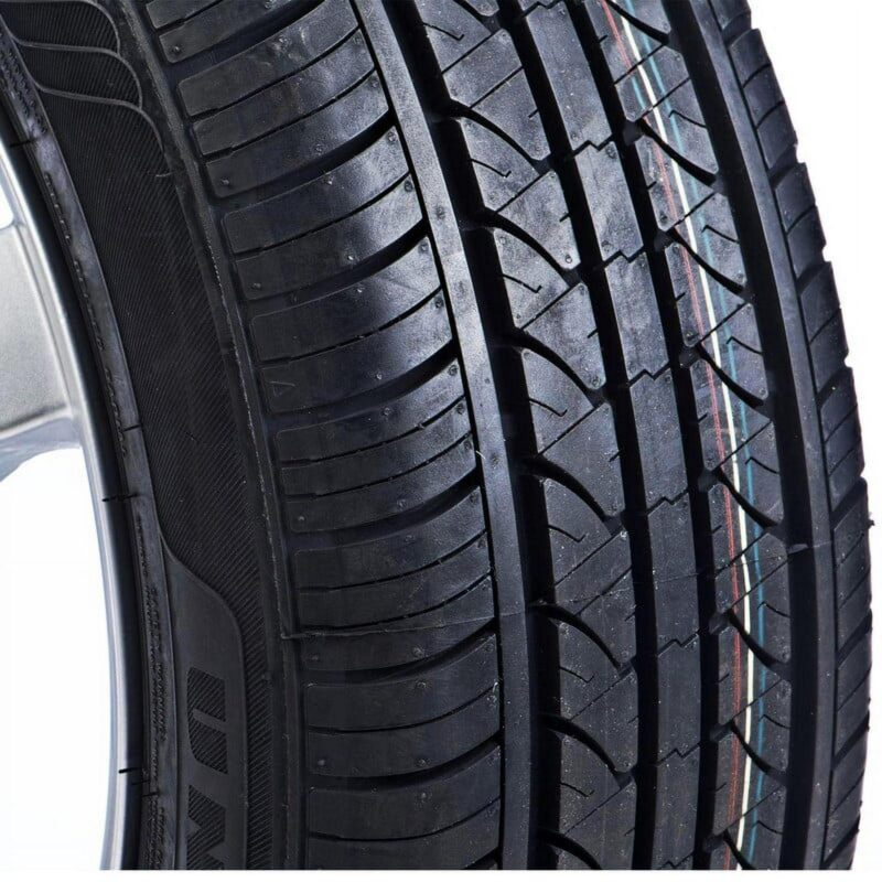 Travelstar UN99 All Season 225/65R17 102H Passenger Tire 225/65/17(Tire Only) - Image 4