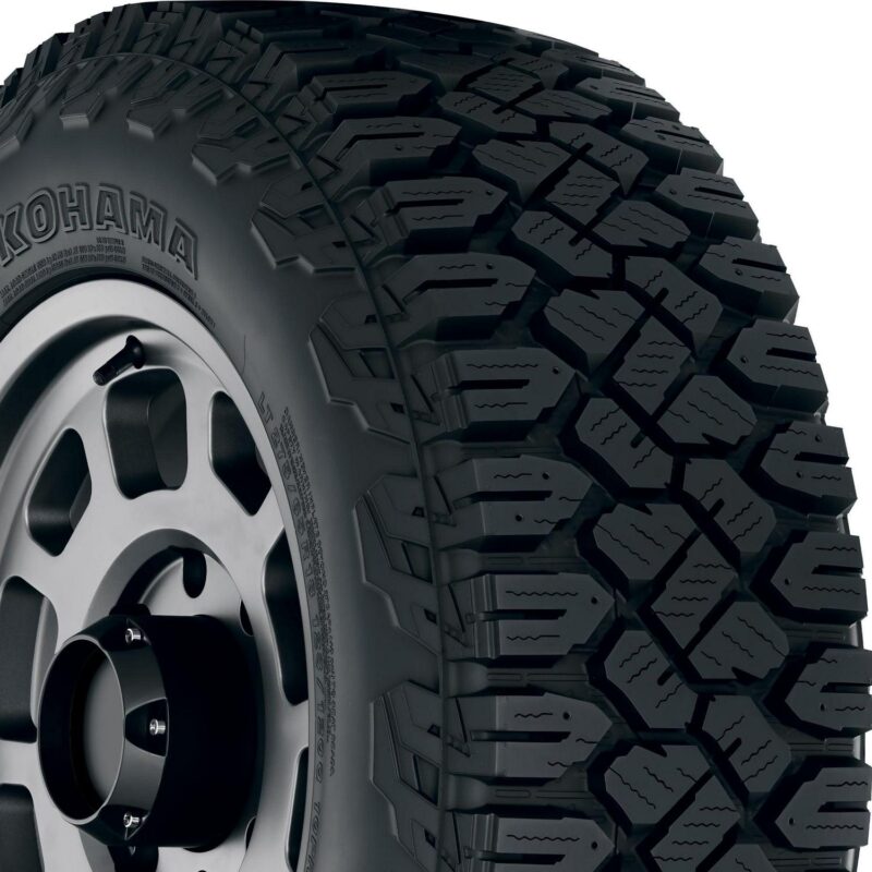 Yokohama Geolandar A/T XD 35X12.50R17/10 121Q BW All Terrain Tire - Image 6