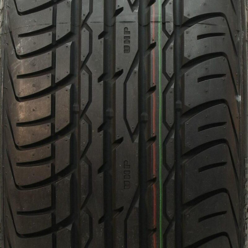 Zenna Argus-UHP All Season 245/50R20 102V Passenger Tire - Image 4