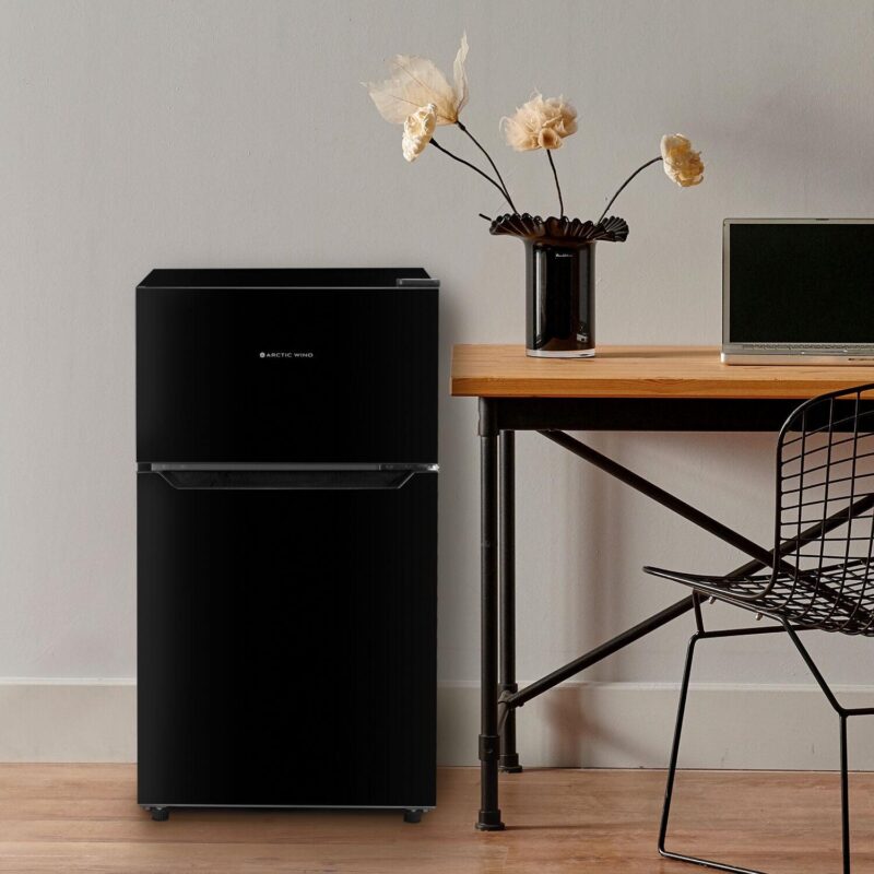 ARCTIC WIND 3.3-Cu. Ft. Energy Star Compact Refrigerator with Top Mount Freezer 115V - Image 7