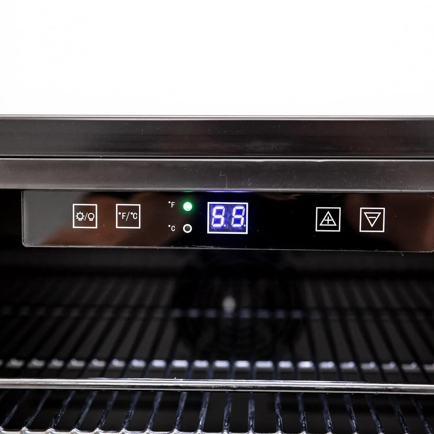 Avanti BVB52T4S 133 Can Stainless Steel Beverage Center - Image 2