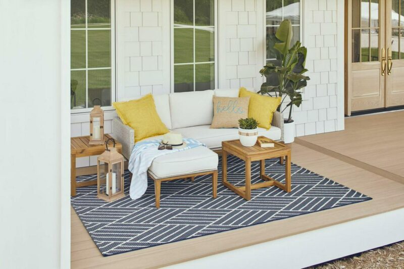 Better Homes and Gardens Outdoor Davenport 5pcs Sofa Lounger with Two Acacia Wood Table with Cushions - White - Image 6