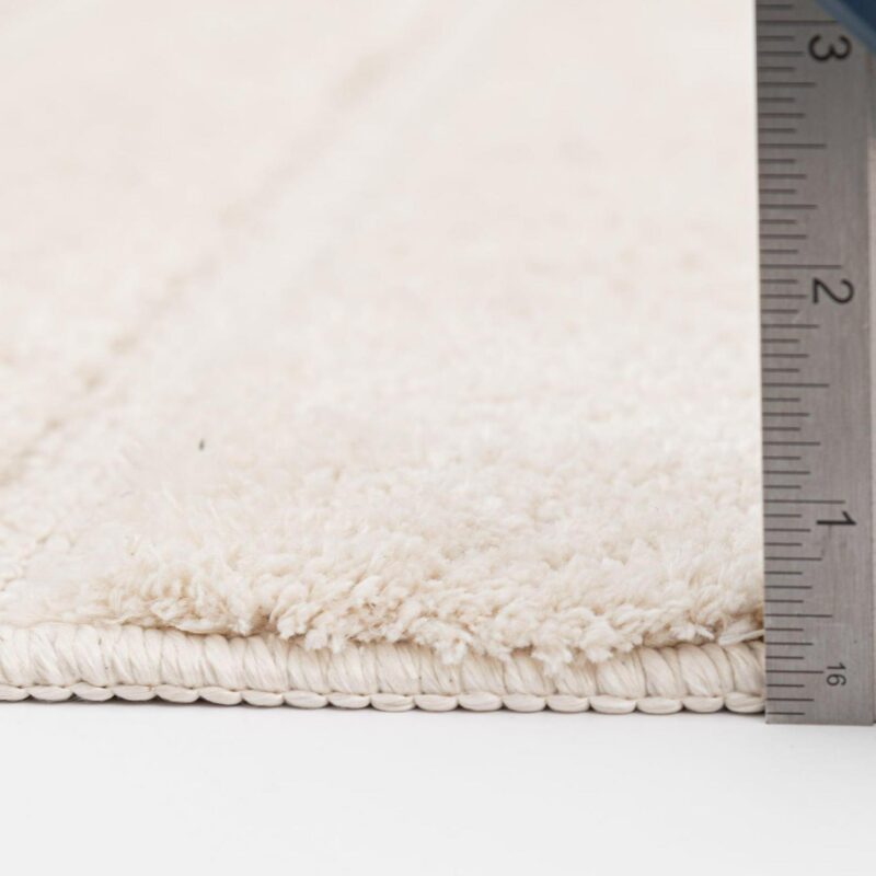 Better Homes and Gardens Arches Hi Low Indoor Area Rug, Ivory, 6'7 x9' - Image 4