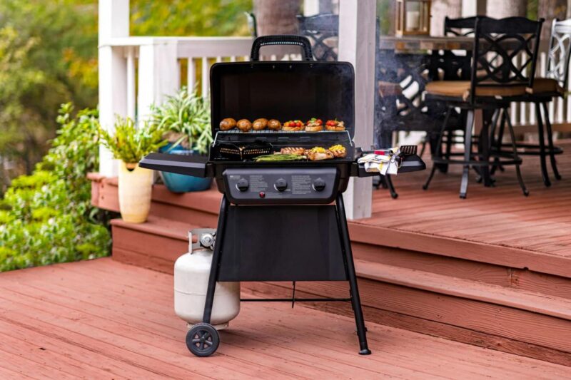 Char-Broil Classic 3-Burner Gas Grill - Image 11