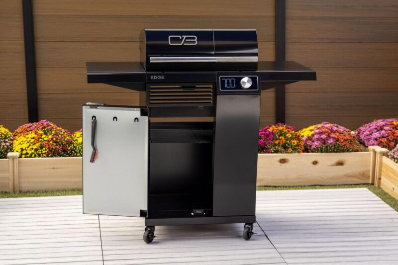 Charbroil Edge Electric Grill in Black - Image 5