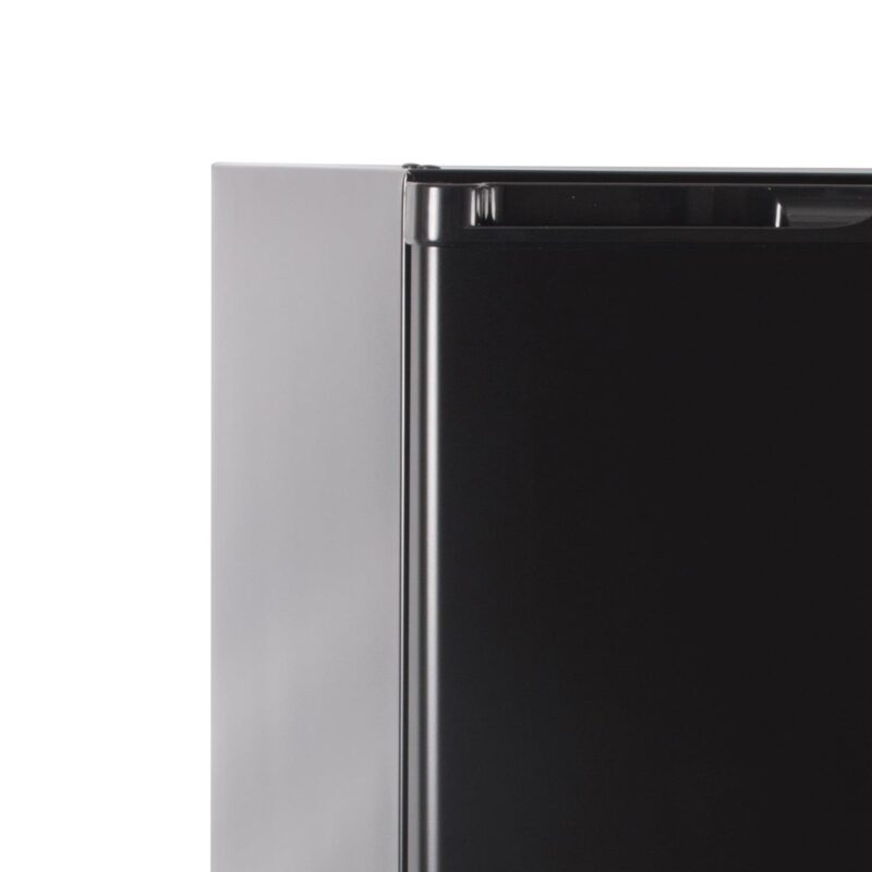 Commercial Cool 4.5 Cu Ft Compact Refrigerator with Freezer - Image 3
