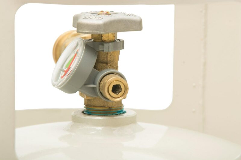 Flame King Empty Floor Buffer Steel Propane Tank Cylinder, Vapor Valve and Level Gauge, 20 lbs - Image 4