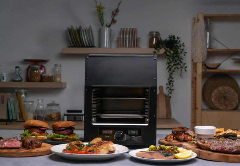 Flame King Scorch Smokeless Infrared Electric Broiler for Indoor Use with Large Broil Tray - Image 2