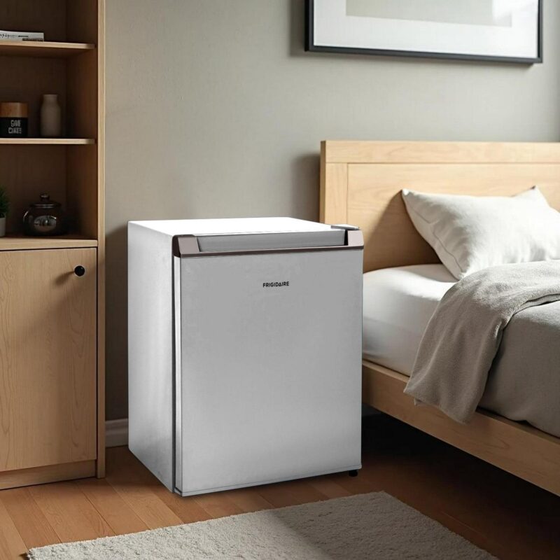 Frigidiare 1.6 Cu Ft Refrigrator Cotton - Image 3