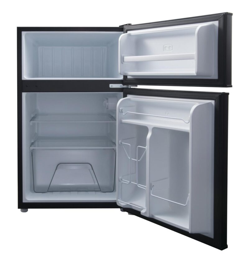 Galanz 3.1 Cu ft Two Door Mini Fridge, Black, New - Image 2