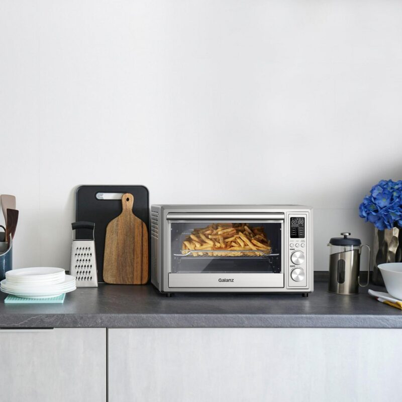 Galanz GT12SSDAN18 1.1 Cu.Ft. Digital Toaster Oven with Air Fry, Stainless Steel - Image 5