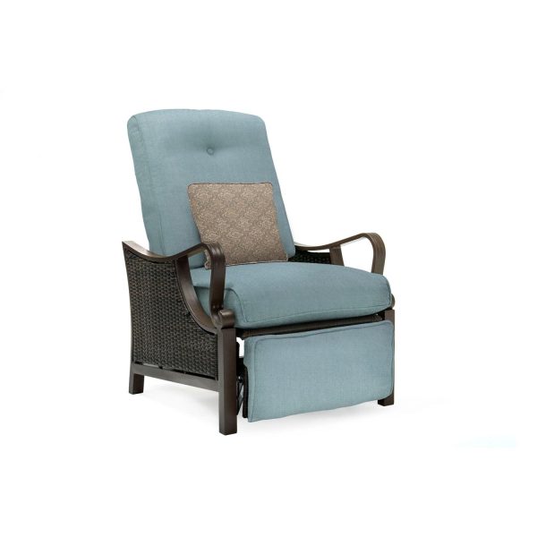 Hanover Ventura Steel Outdoor Patio Woven Luxury Recliner with Brown Wicker, Ocean Blue Cushions and Pillow, VENTURAREC-BLU
