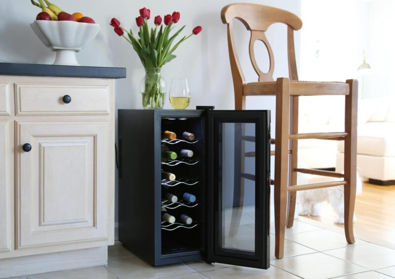 Ivation 12 Bottle Thermoelectric Freestanding Wine Cooler - Black - Image 3