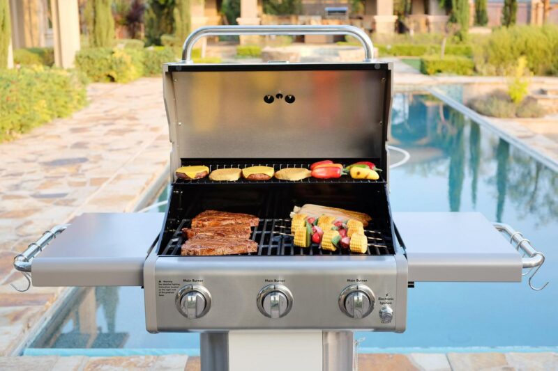Kenmore Parrilla de Gas de 3 Quemadores, Parrilla para Barbacoa Al Aire Libre, Parrilla de Propano con Mesas Auxiliares Plegables, Blanco Perla - Image 10