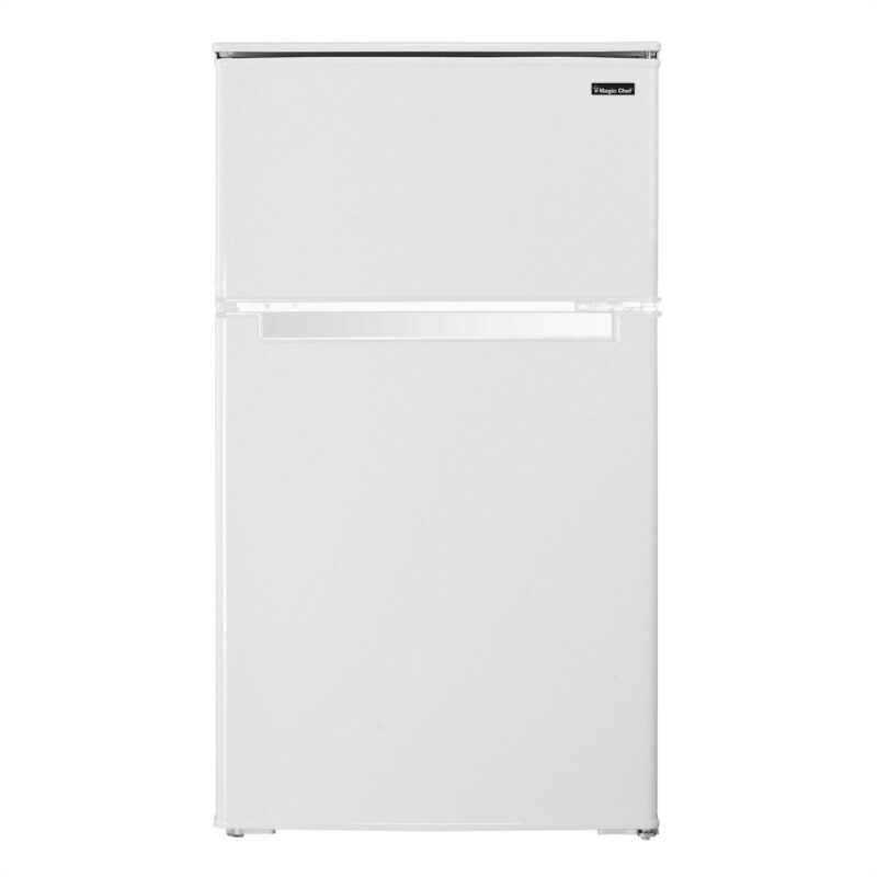 Magic Chef 3.1-cu. ft. Mini Refrigerator with Top Freezer in White - Image 10