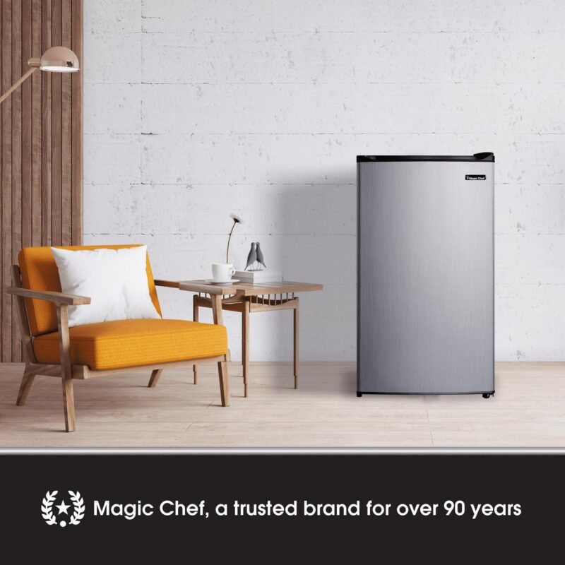 Magic Chef New 18.5 inch Width 3.5 Cu. ft. Compact Refrigerator with Single Door - Image 5
