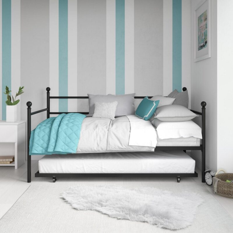 Mainstays Modern Metal Daybed with Trundle, Twin Size Frame, Black - Image 3