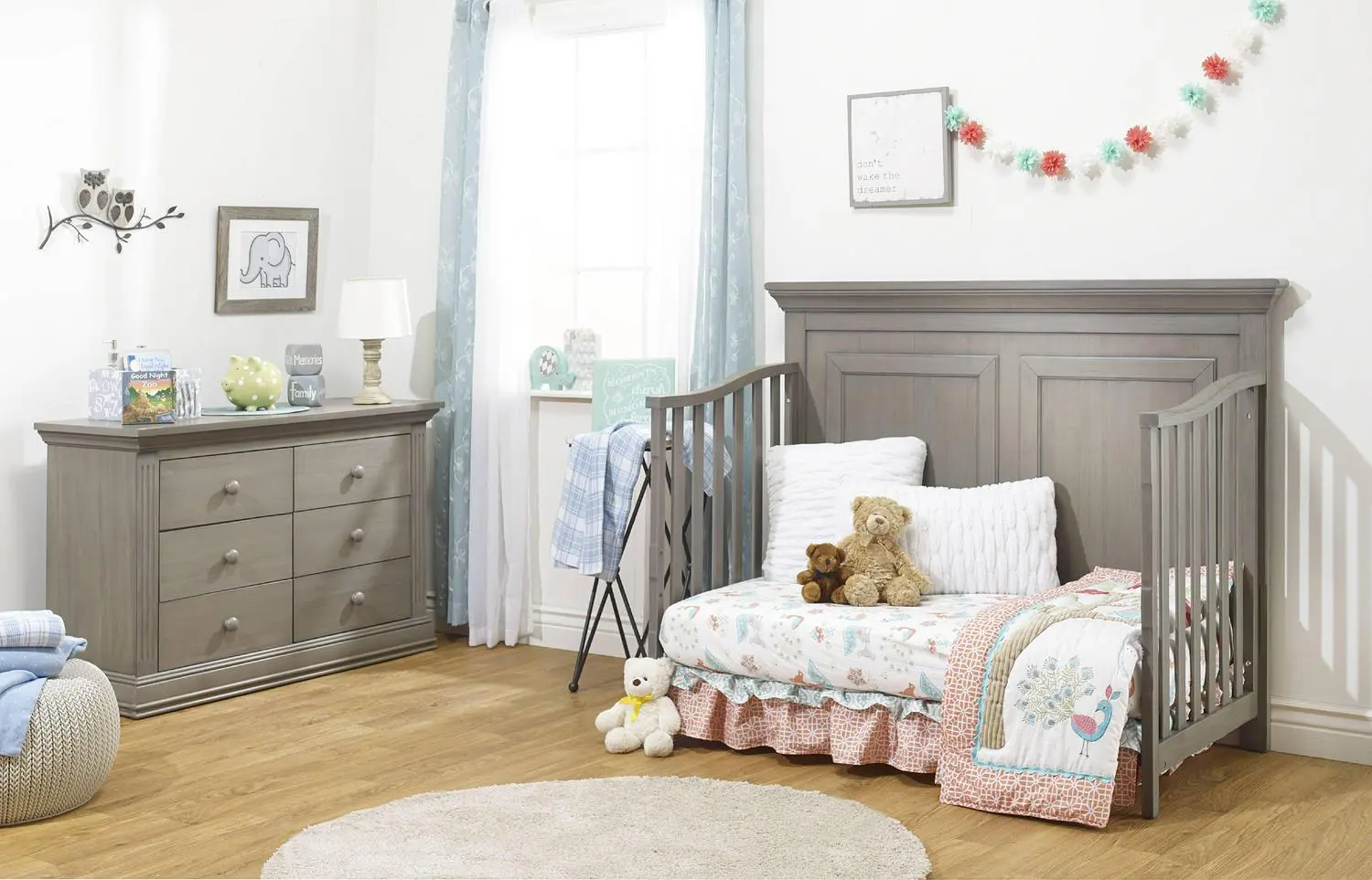 Sorelle Furniture Paxton 4 in 1 Crib Heritage Gray 3 Sorelle Furniture Paxton 4 in 1 Crib Heritage Gray - Image 3