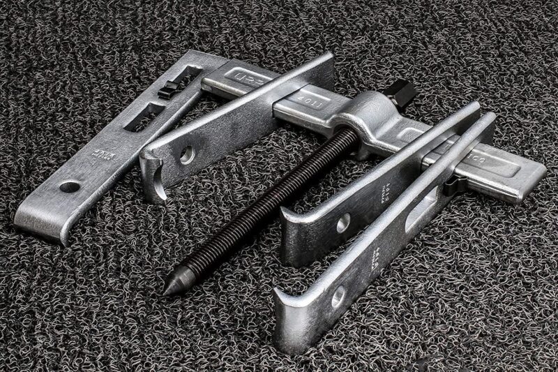 URREA Straight jaw puller with metal box, 15 pieces. - Image 4