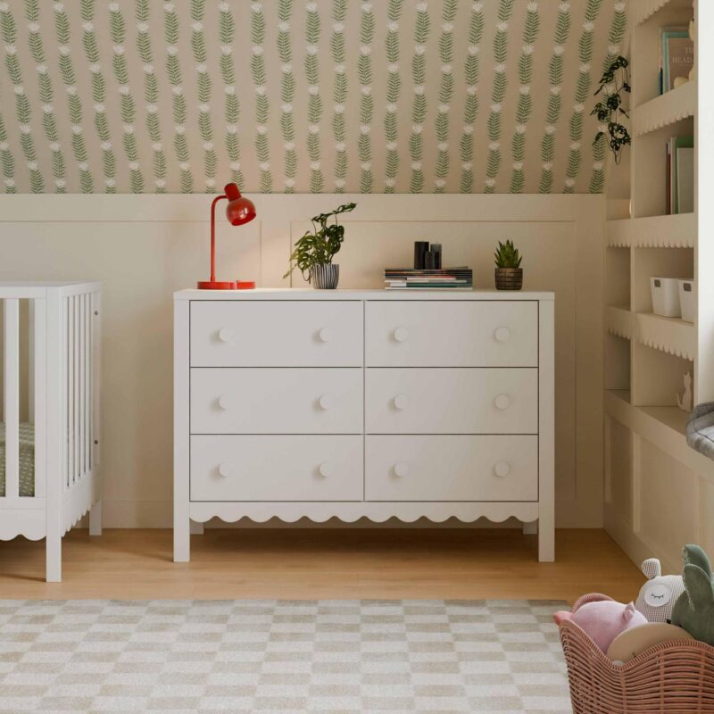 daVinci Sammy Scallop 6-Drawer Dresser in White - Image 2