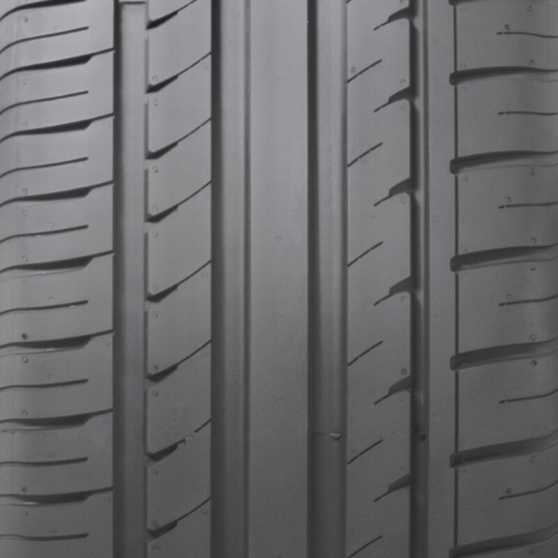GT Radial Champiro HPY UHP 225/40ZR19 93Y XL Passenger Tire - Image 4