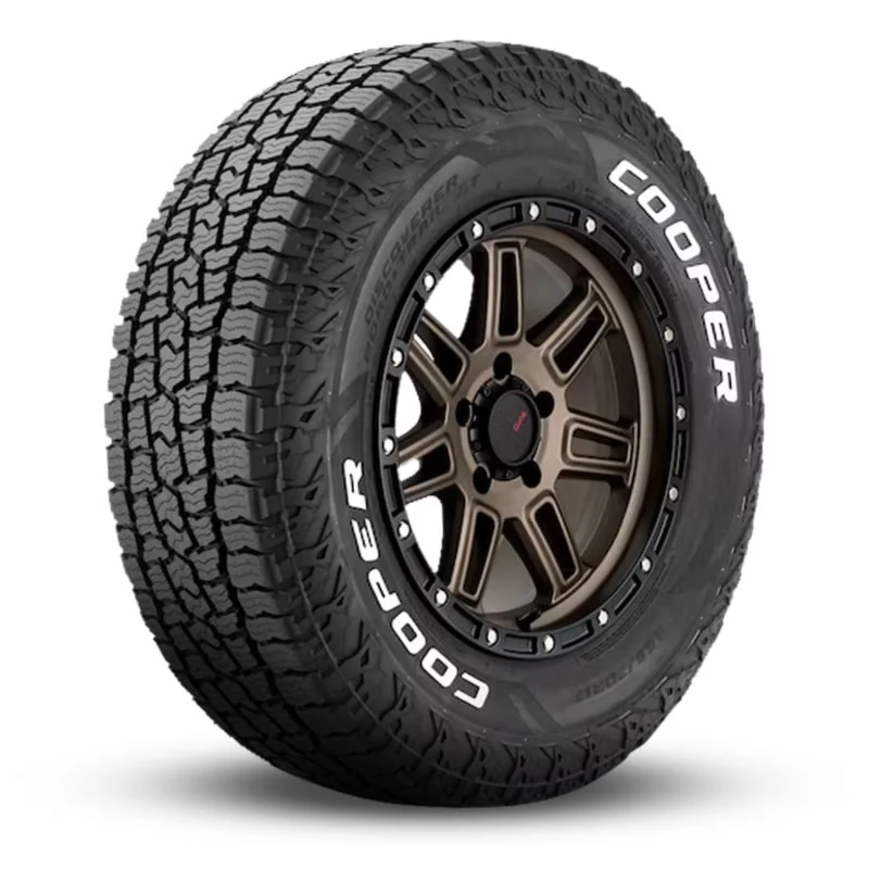 1 Cooper Discoverer Road+Trail AT 265/65R17 112T All Terrain 3PMSF 65K MILE CP171287050 / 265/65/17 / 2656517
