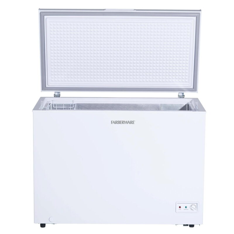 Farberware 10.4 cu ft Chest Freezer, White - Image 3