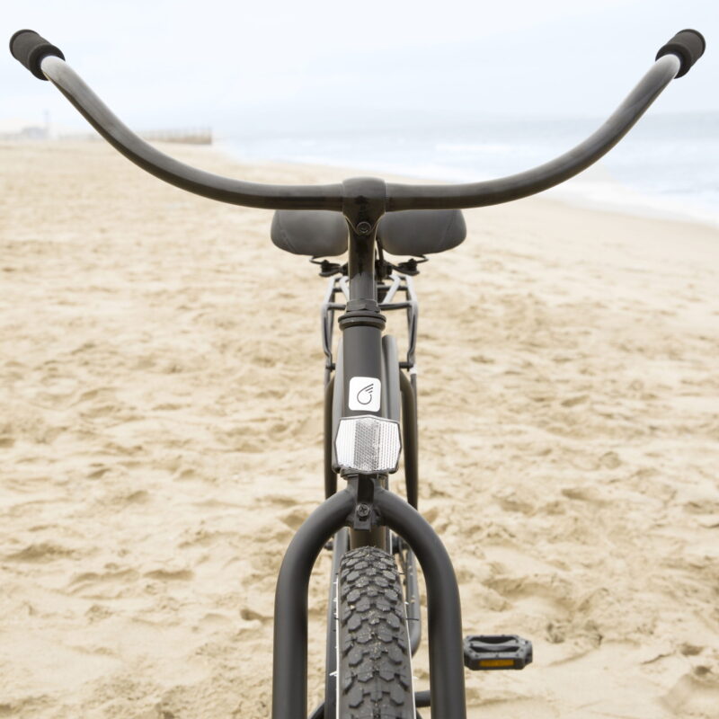 sixthreezero Around the Block Men's Single Speed Beach Cruiser Bicycle with Rear Rack, 26" Wheels, Matte Black - Image 4