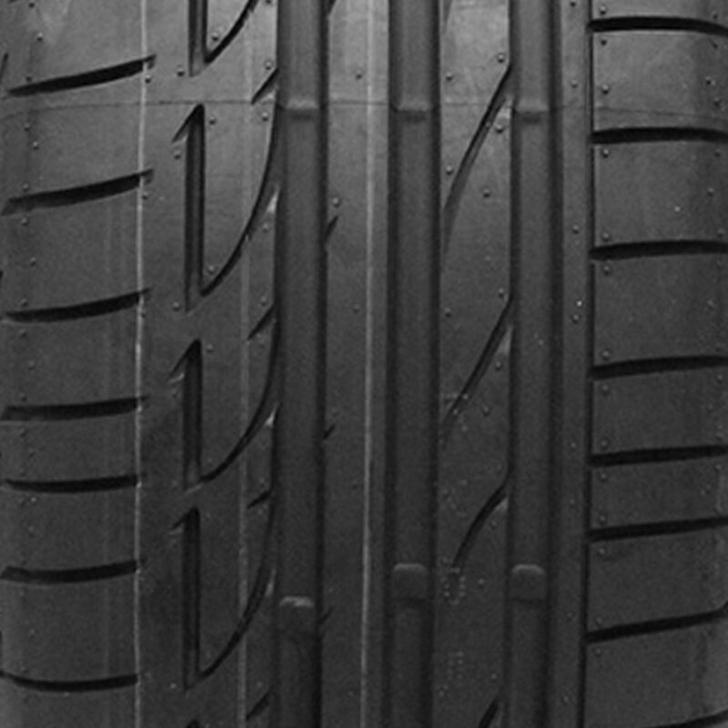 Bridgestone Potenza S001 RFT UHP Summer 255/40R18 95Y Passenger Tire - Image 4