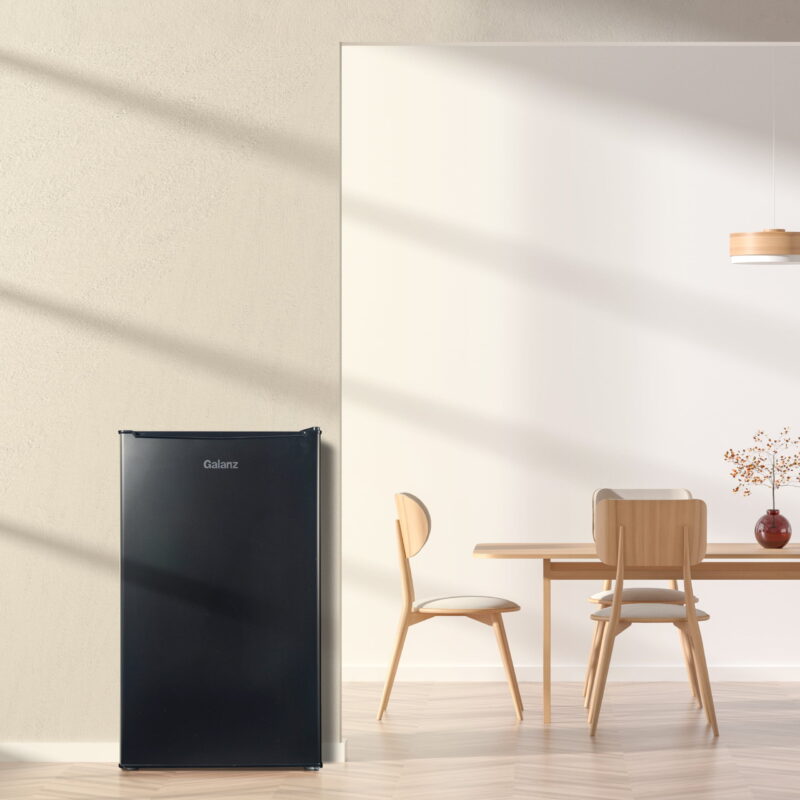 Galanz 3.3 Cu ft One Door Mini Fridge, Black Estar, New - Image 2
