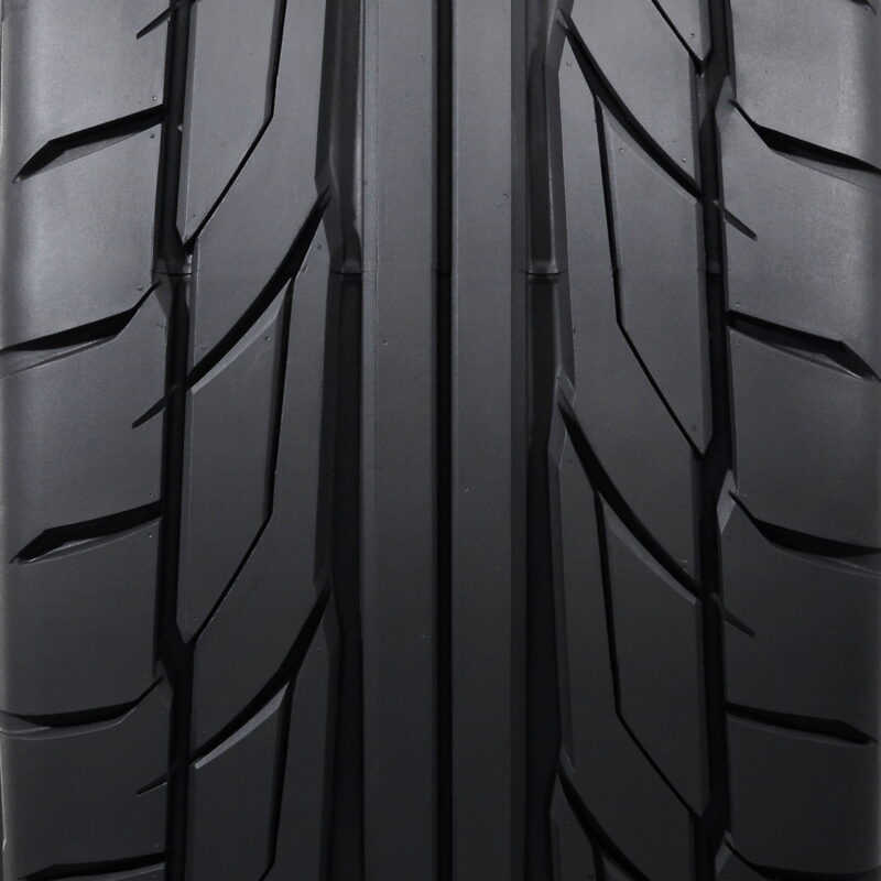 Nitto NT555 G2 UHP 255/45ZR17 102W XL Passenger Tire - Image 4